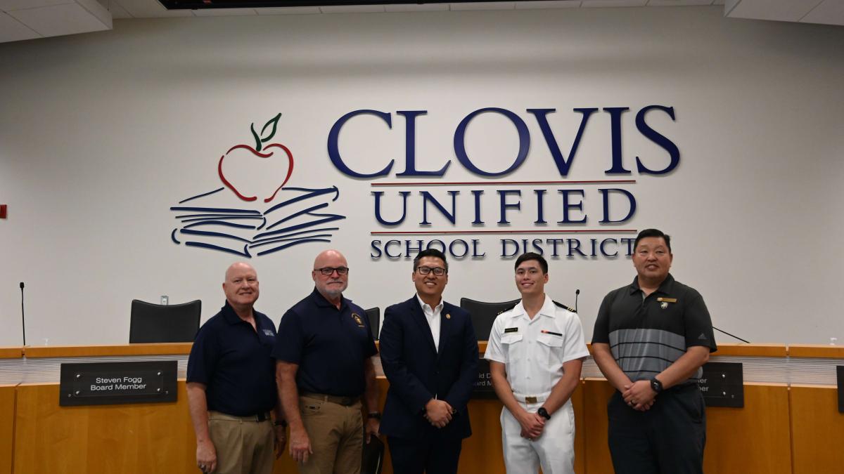 Rep. Fong at U.S. Service Academy Forum in Clovis